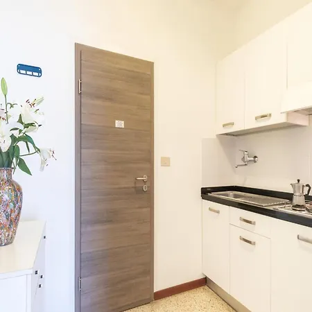 Apartment Cozy With Sea View - Beahost
