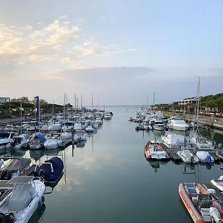 Appartement Cozy With Sea View - Beahost Lignano Sabbiadoro